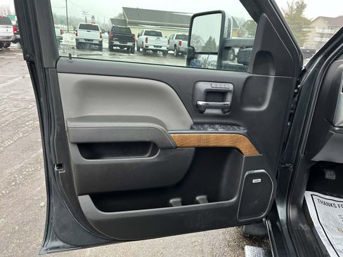 Used 2017 Chevrolet Silverado 3500 LTZ w/ Duramax Plus Package image 18