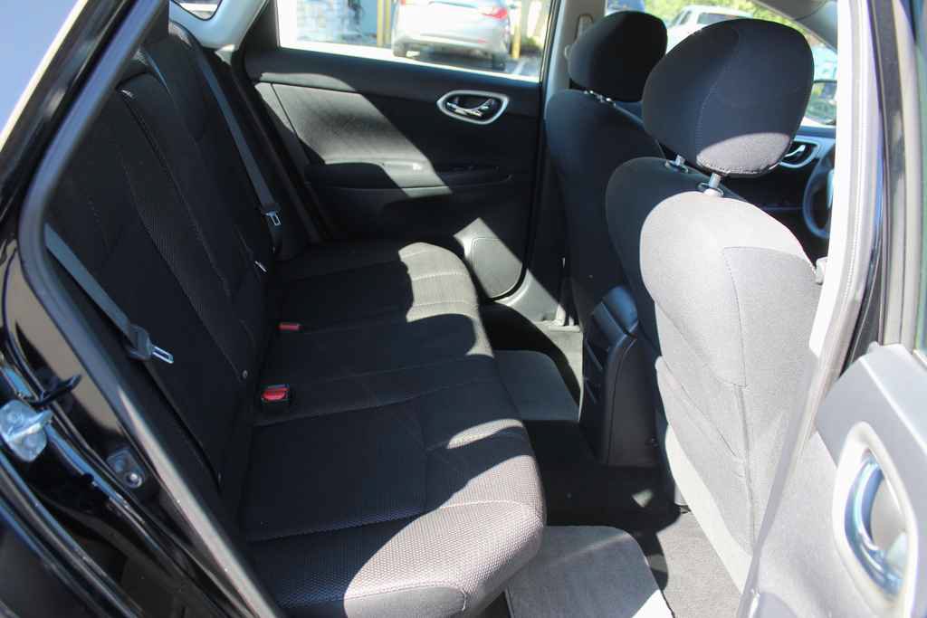 Used 2013 Nissan Sentra S FWD image 27