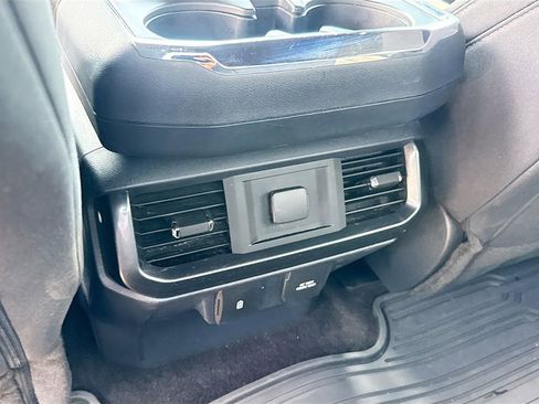 Used 2022 Ford F150 XLT w/ Equipment Group 302A High AWD/4WD image 28