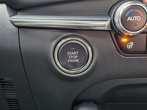 New 2026 MAZDA MAZDA3 Hatchback w/Premium Plus Pkg image 17