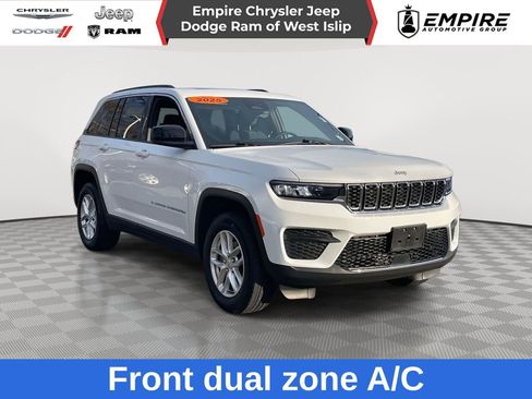 Used 2025 Jeep Grand Cherokee Laredo X image 1