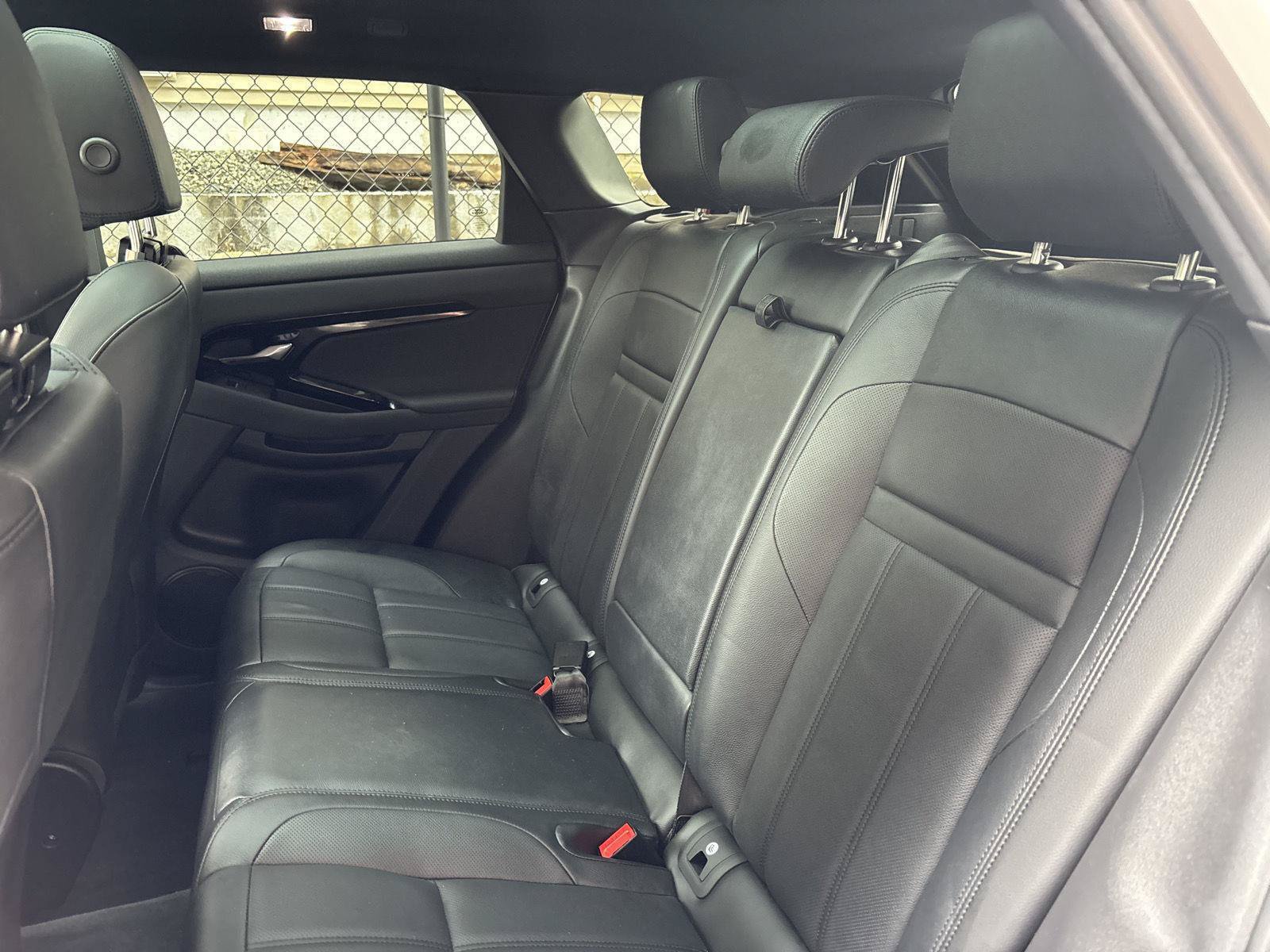 Used 2025 Land Rover Range Rover Evoque S AWD/4WD image 23