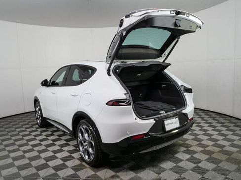 Used 2024 Alfa Romeo Tonale Ti AWD/4WD image 37