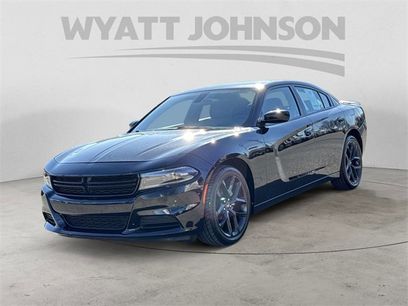 Used 2022 Dodge Charger SXT w/ Blacktop Package