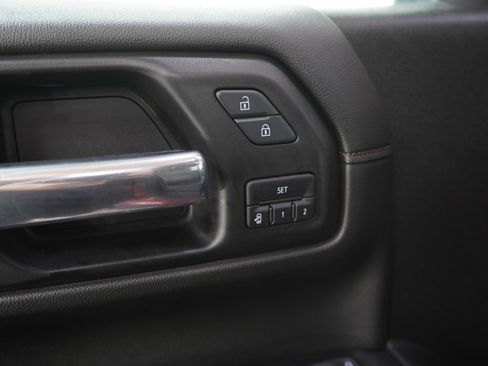 Used 2019 GMC Sierra 1500 AT4 w/ AT4 Premium Package image 23