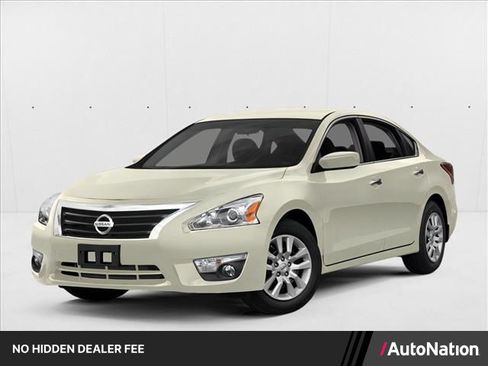 Used 2014 Nissan Altima 2.5 S FWD image 1