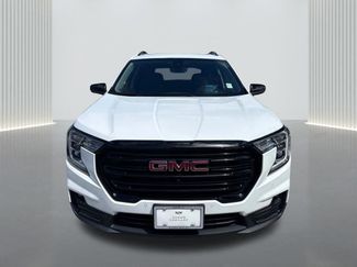 Used 2022 GMC Terrain SLT w/ Infotainment Package II video 2