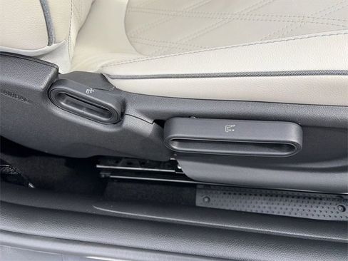 Used 2020 MINI Cooper S image 13