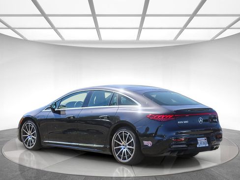 Certified 2023 Mercedes-Benz EQS 580 4MATIC Sedan image 2