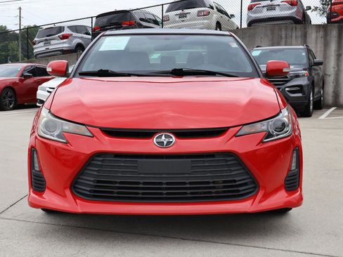 Used 2016 Scion tC FWD image 10