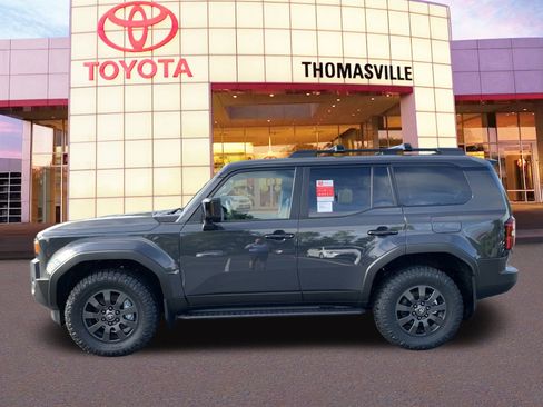 New 2024 Toyota Land Cruiser image 8