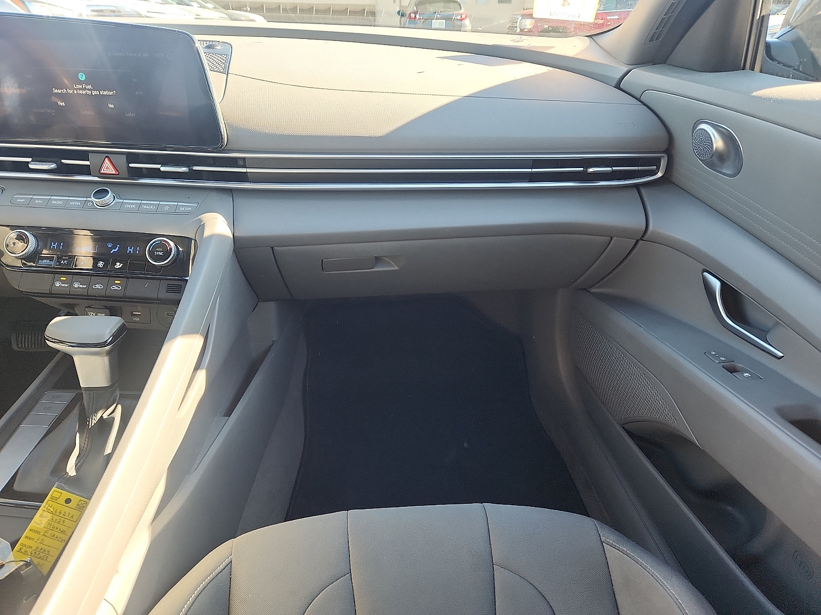 Certified 2024 Hyundai Elantra SEL FWD image 10