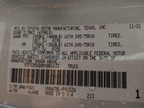 Used 2022 Toyota Tundra SR w/ SR Tow Package image 33