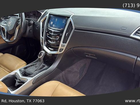Used 2014 Cadillac SRX Luxury w/ Driver Awareness Package image 39