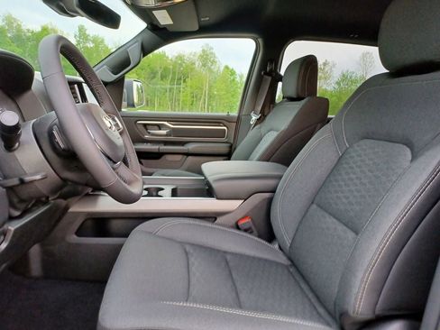 New 2026 RAM 1500 Big Horn w/ Night Edition AWD/4WD image 8