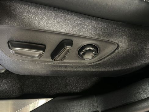 New 2026 Toyota Highlander Platinum image 30