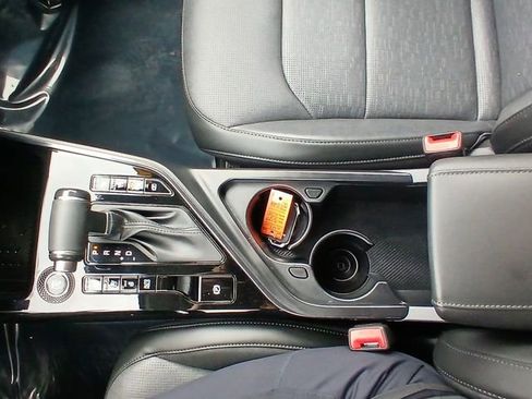 Certified 2023 Kia Niro FWD image 21