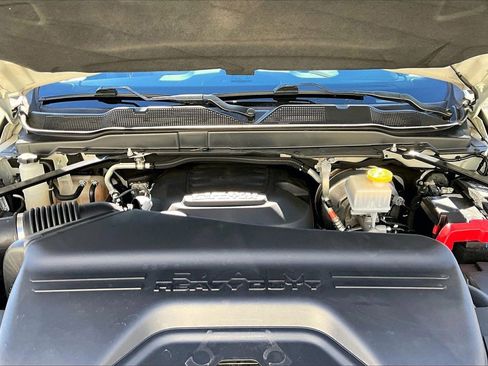 Certified 2020 RAM 2500 Laramie image 36