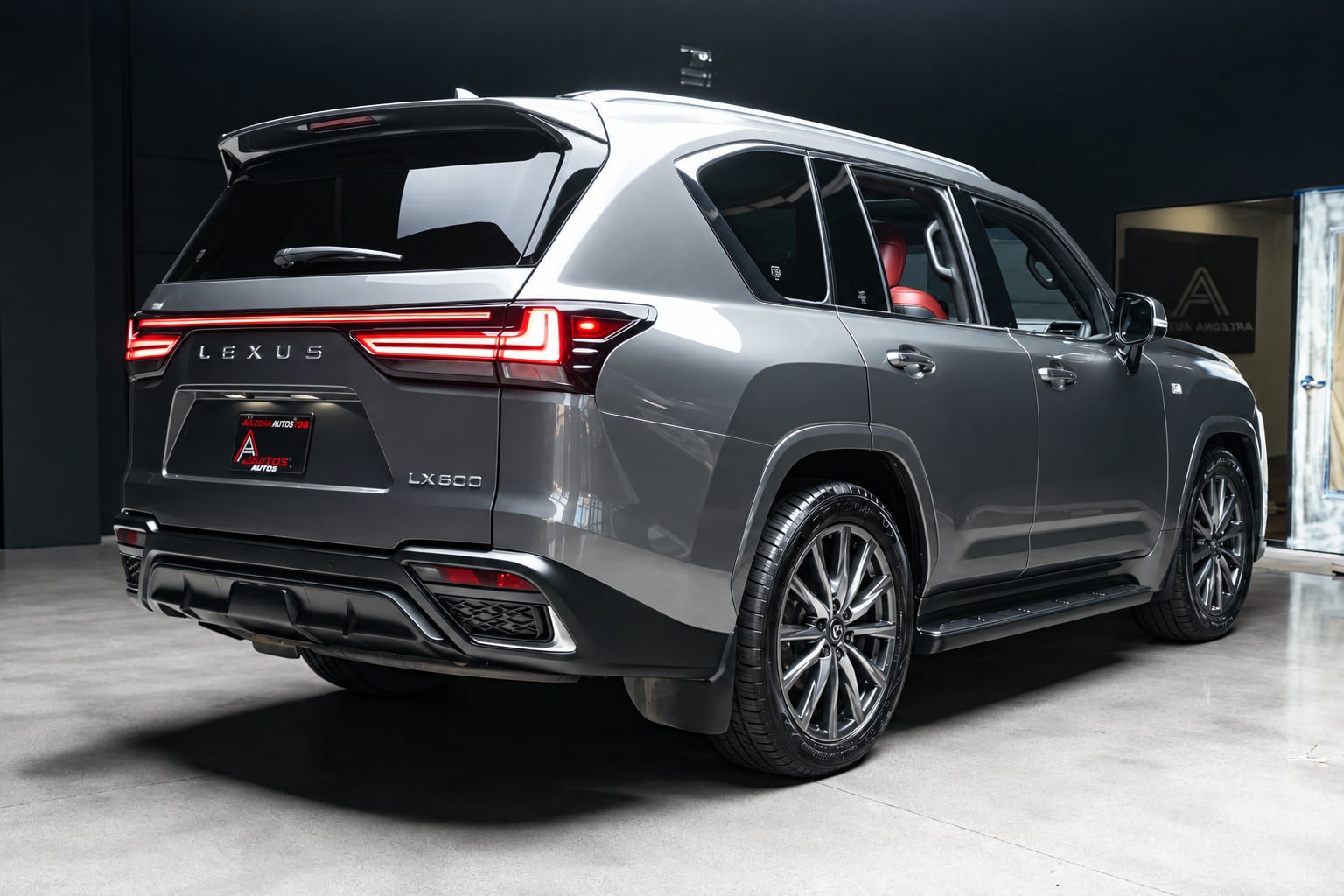 Used 2024 Lexus LX 600 F Sport AWD/4WD image 8