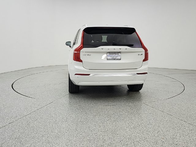 Used 2024 Volvo XC90 B6 Plus w/ Protection Package Premier AWD/4WD image 6