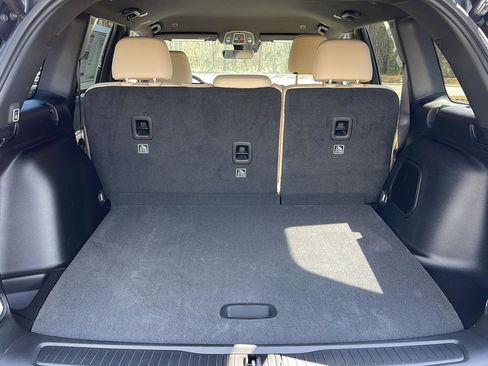 New 2026 Jeep Grand Cherokee Limited RWD image 27