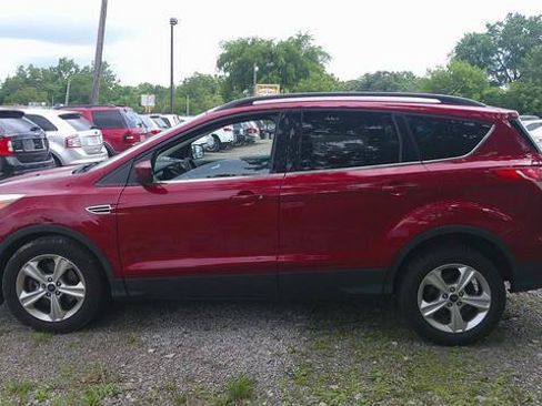 Used 2014 Ford Escape SE w/ Equipment Group 201A FWD image 5