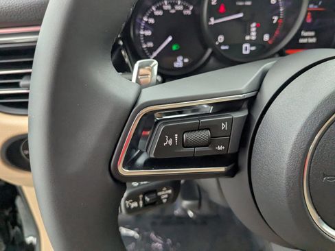 New 2026 Porsche Macan image 11