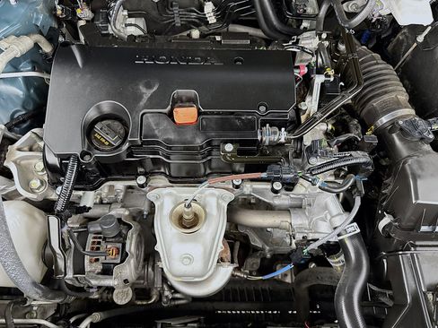 Used 2024 Honda HR-V LX image 38