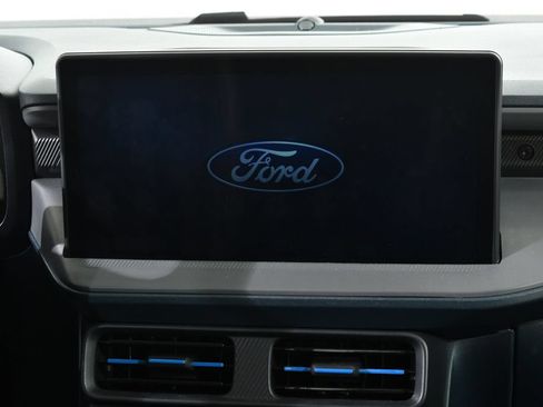 Used 2025 Ford Maverick Lobo AWD/4WD image 9