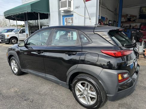 Used 2019 Hyundai Kona SE image 8