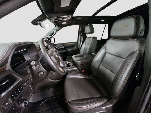 Used 2022 Chevrolet Tahoe High Country AWD/4WD image 15