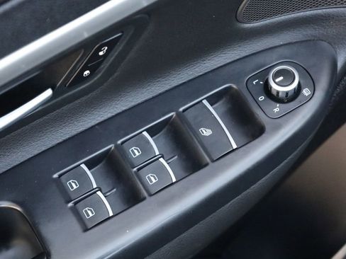 Used 2014 Volkswagen Eos Komfort image 35