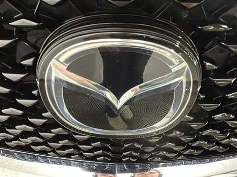 Used 2025 MAZDA CX-30 AWD 2.5 S w/ Preferred Package image 8