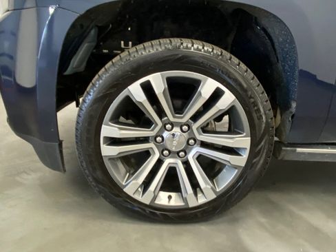 Used 2019 GMC Yukon Denali w/ Denali Ultimate Package image 19