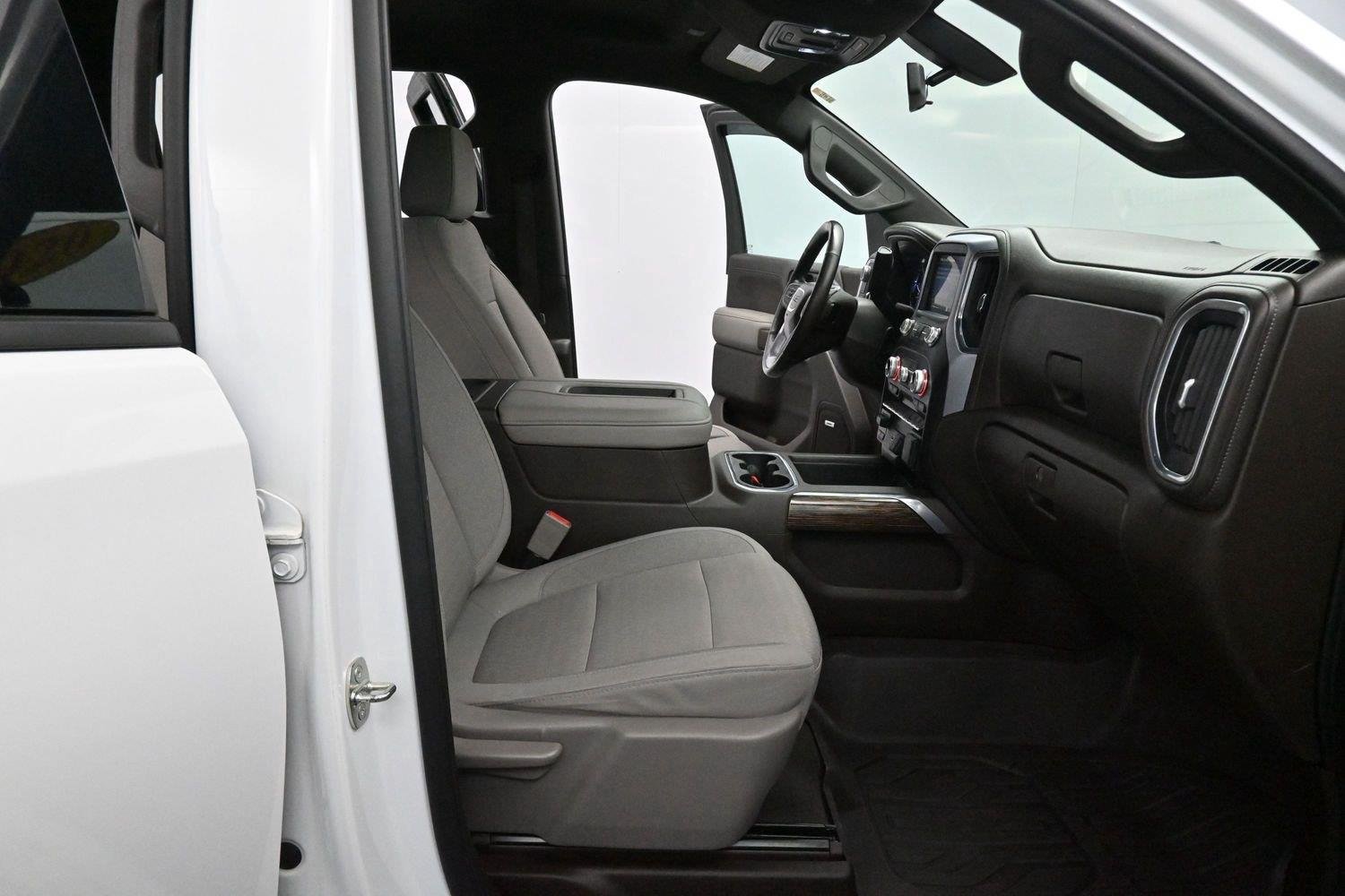 Used 2020 GMC Sierra 1500 Elevation w/ Elevation Value Package RWD image 29