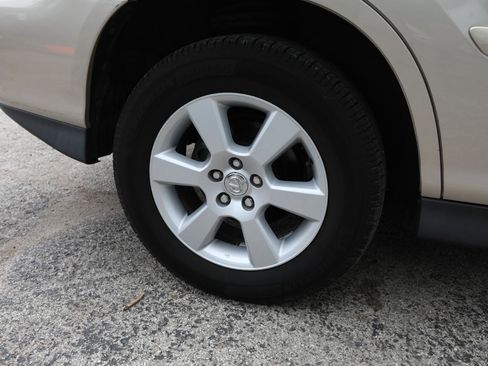 Used 2006 Lexus RX 330 AWD image 9