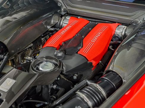 Used 2018 Ferrari 488 GTB RWD image 43
