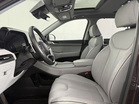 Used 2023 Hyundai Palisade SEL w/ Premium Package AWD/4WD image 18