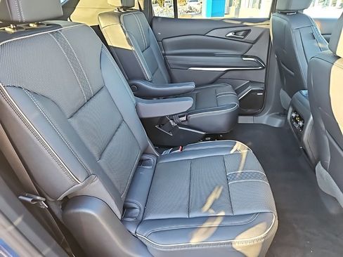 New 2026 Chevrolet Traverse High Country image 27