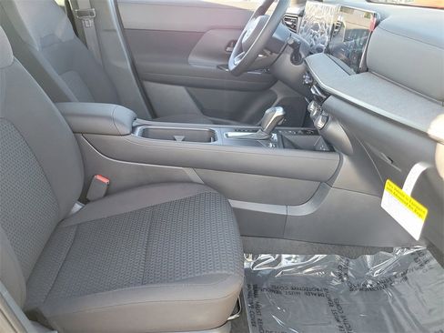 New 2026 Nissan Kicks S image 13