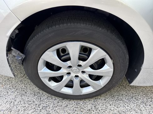 Used 2023 Toyota Corolla LE FWD image 17