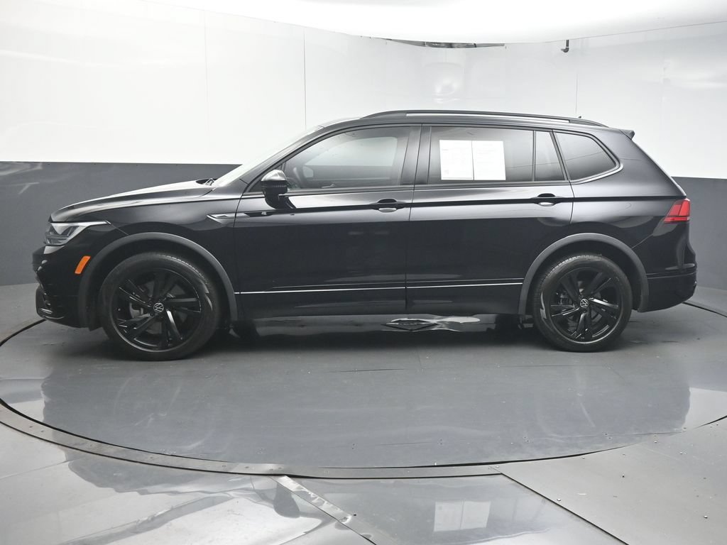 Used 2023 Volkswagen Tiguan SE R-Line FWD image 5