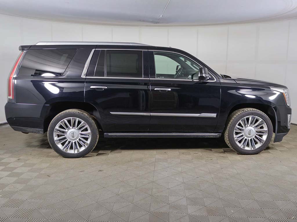 Used 2020 Cadillac Escalade Platinum AWD/4WD image 19
