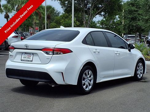 Used 2024 Toyota Corolla LE FWD image 7