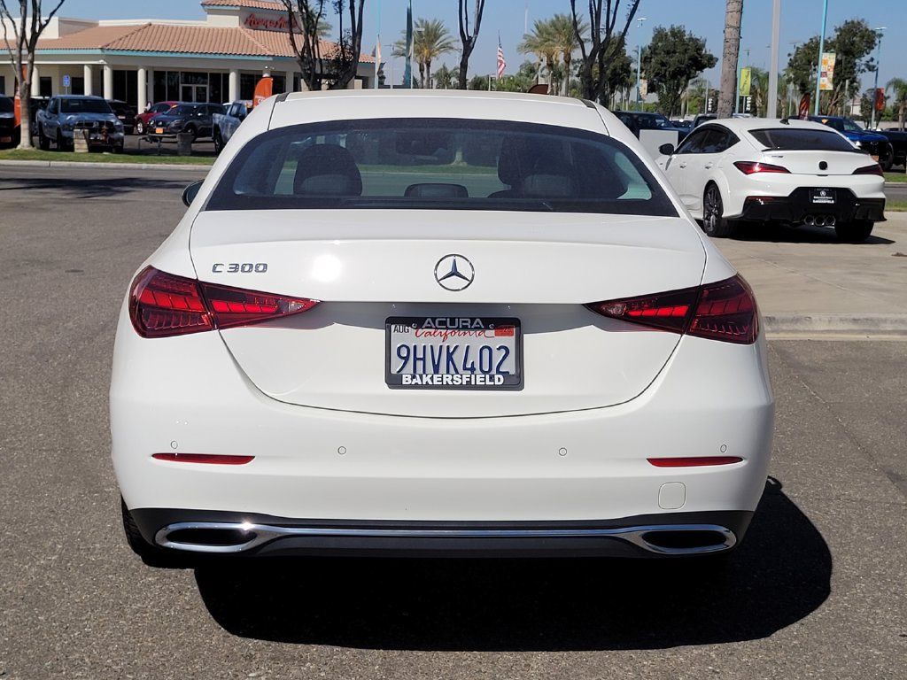 Used 2023 Mercedes-Benz C 300 Sedan image 7