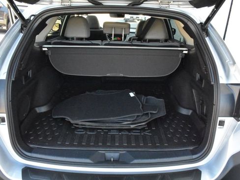 Used 2023 Subaru Outback Limited AWD/4WD image 25