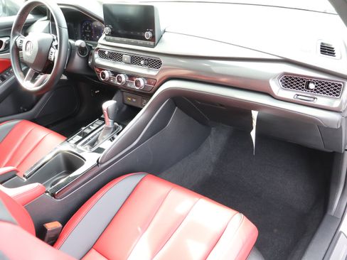 Used 2023 Acura Integra A-Spec image 11