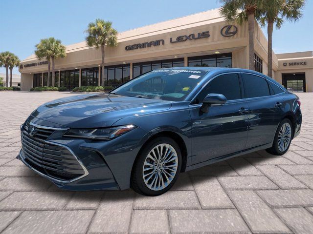 Used 2019 Toyota Avalon Limited FWD image 8