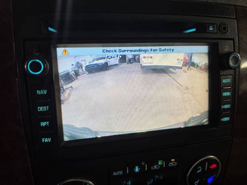 Used 2007 Chevrolet Avalanche LTZ w/ LTZ Preferred Equipment Group AWD/4WD image 29