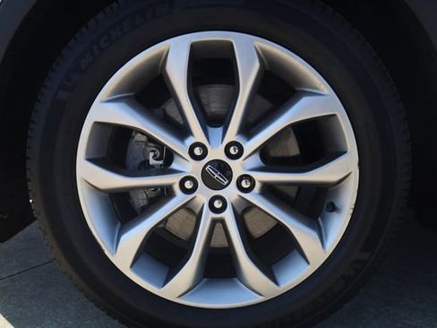 Used 2018 Lincoln MKC Select image 7